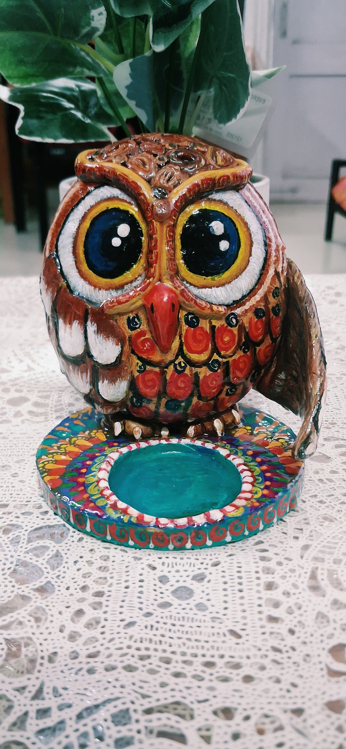 Fantasy owl candle holder